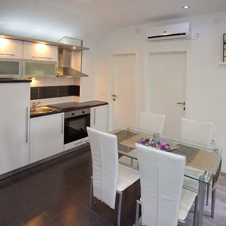 Toni Design Gostinjska kuća