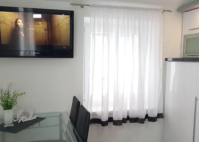 Gostinjska kuća Toni Design 4*