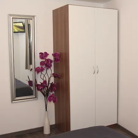 トニ デザイン 4* スプリト