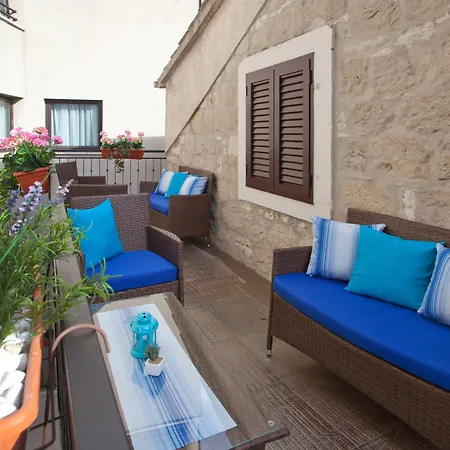 ゲストハウス トニ デザイン