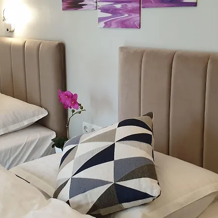 ゲストハウス トニ デザイン