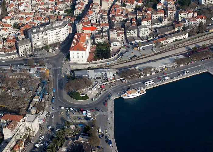 بيت ضيافة Toni Design